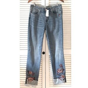 White House Black Market every day soft slim ankle mid rise embroidered 8 R